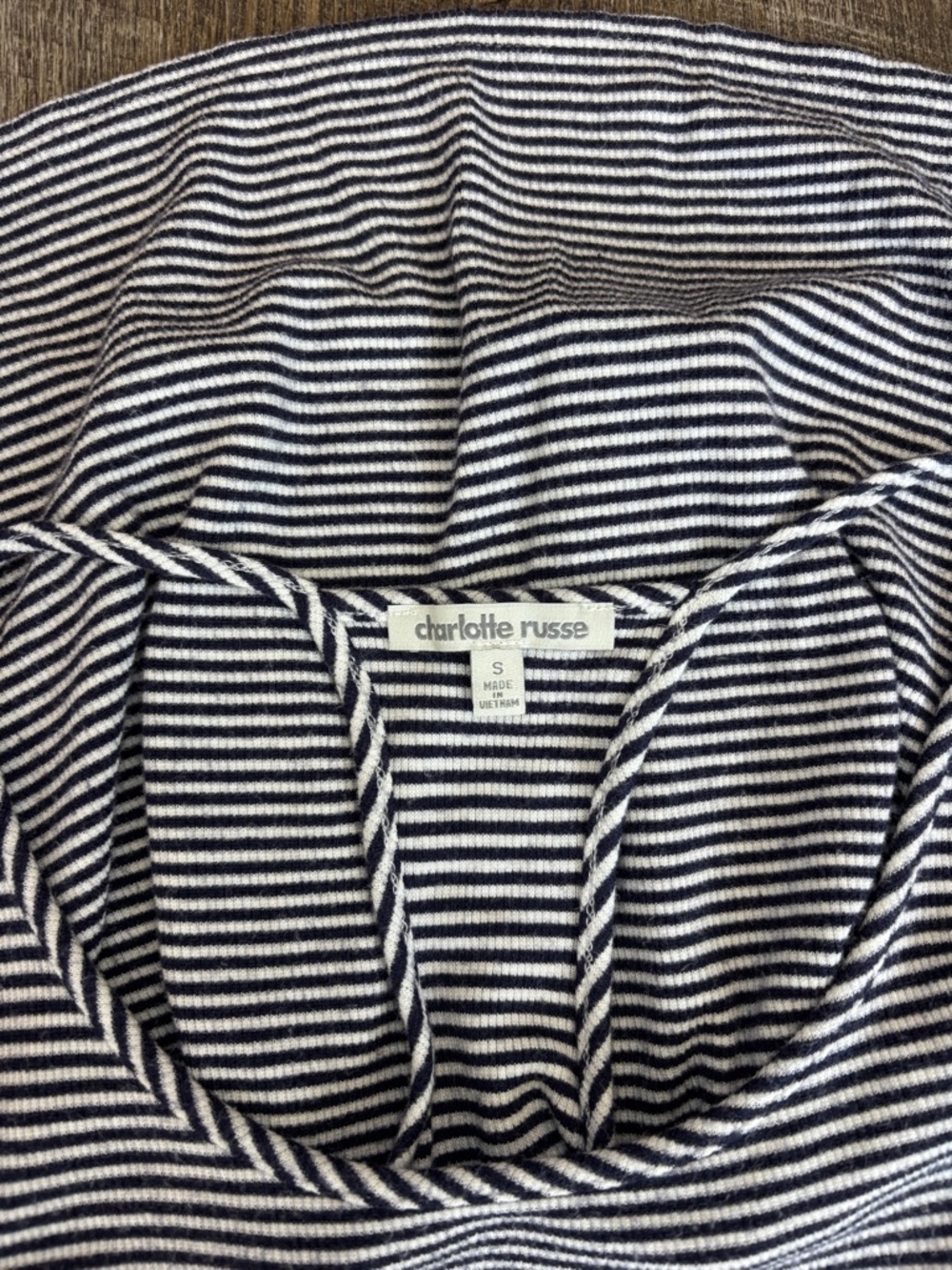 Charlotte Russe Navy & White Striped Cropped Racerback Tank - Picture 5 of 5